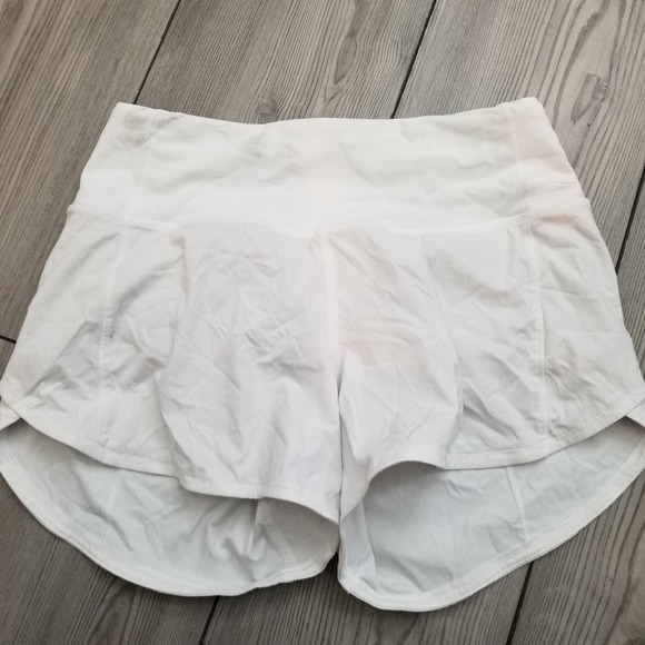 lululemon athletica Pants - Lululemon Women's Speed Up Short Long *4" Updated Fit Size 2 White Athletic